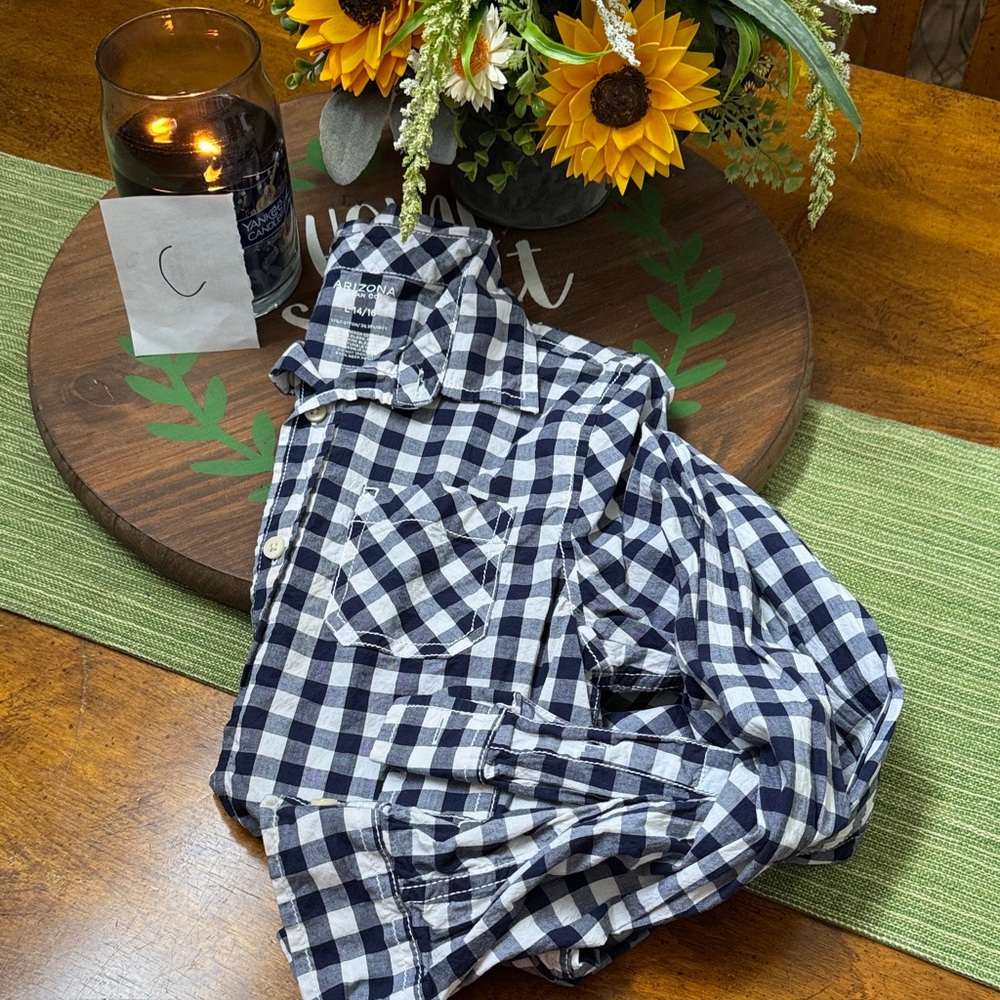 Arizona Jean Company Navy and White Checkered Button Down Shirt